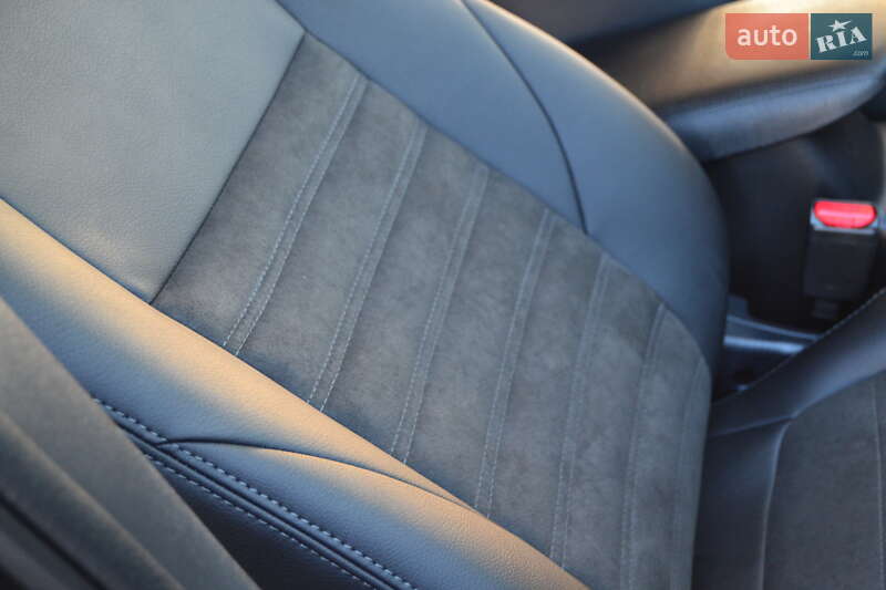 Внедорожник / Кроссовер Mitsubishi Outlander 2013 в Дрогобыче