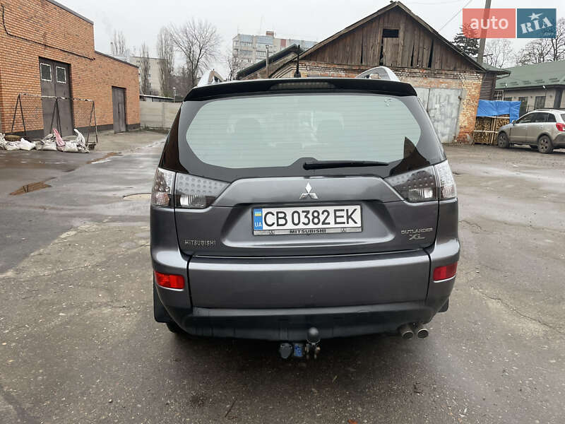 Позашляховик / Кросовер Mitsubishi Outlander 2008 в Чернігові