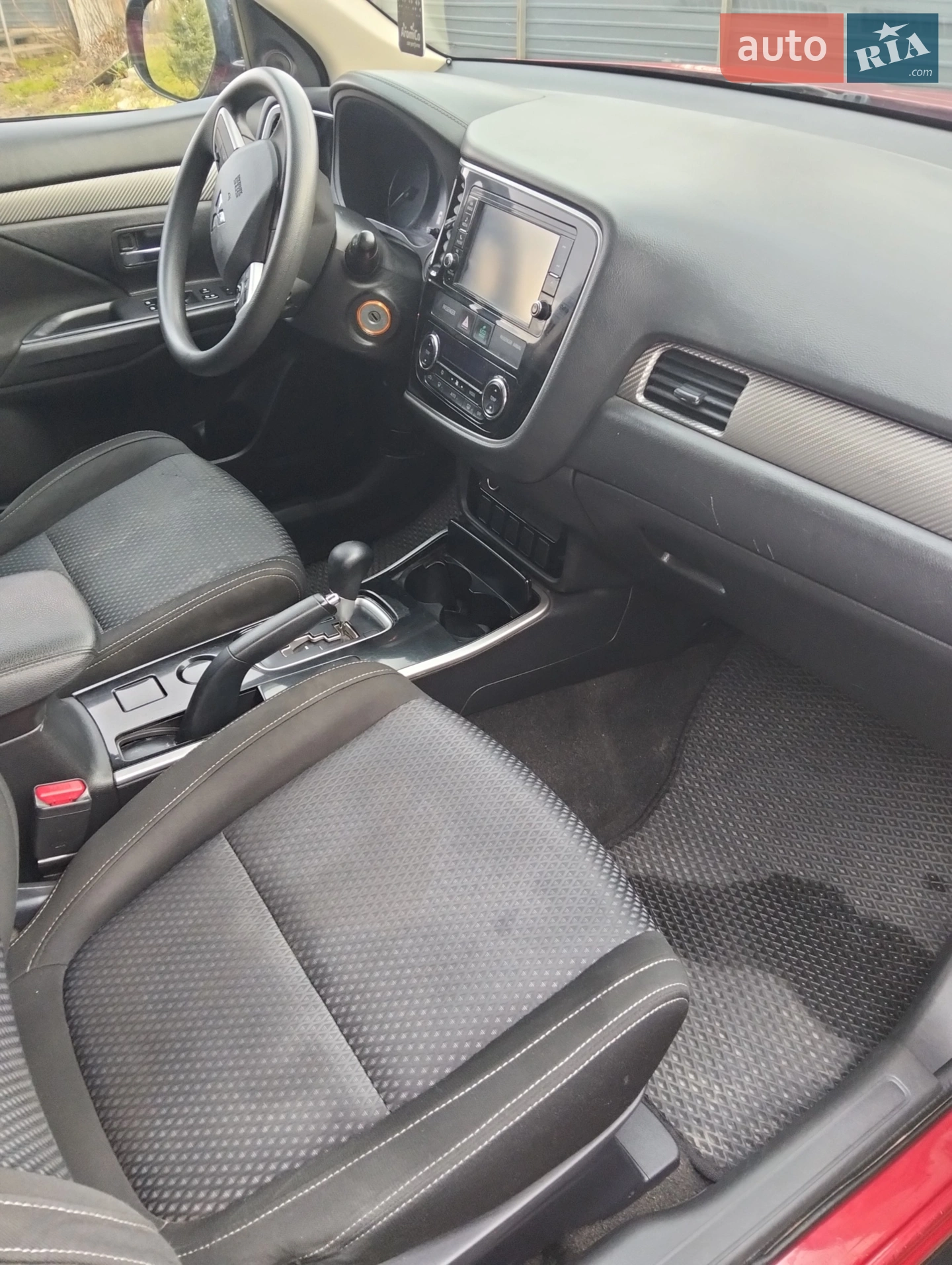 2018 Mitsubishi Outlander - мініатюра 15