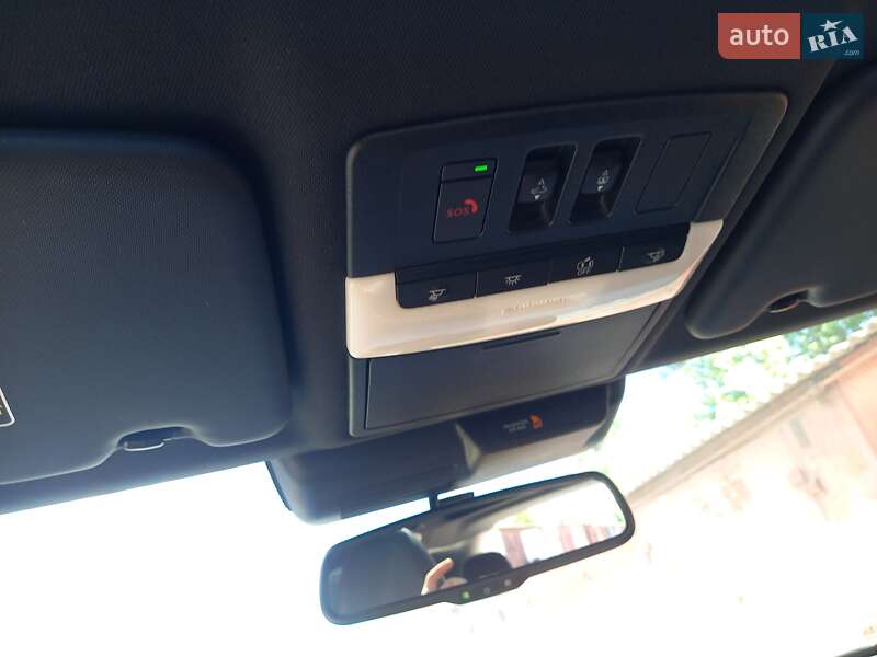 Внедорожник / Кроссовер Mitsubishi Outlander 2022 в Черкассах