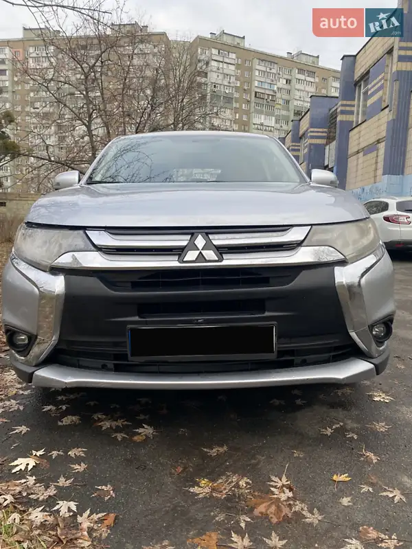 Mitsubishi Outlander