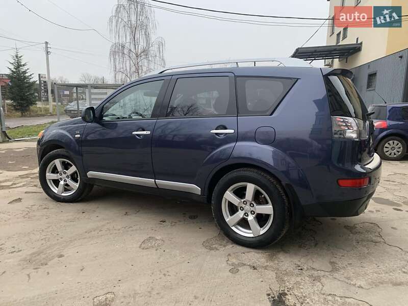 Внедорожник / Кроссовер Mitsubishi Outlander 2008 в Богородчанах