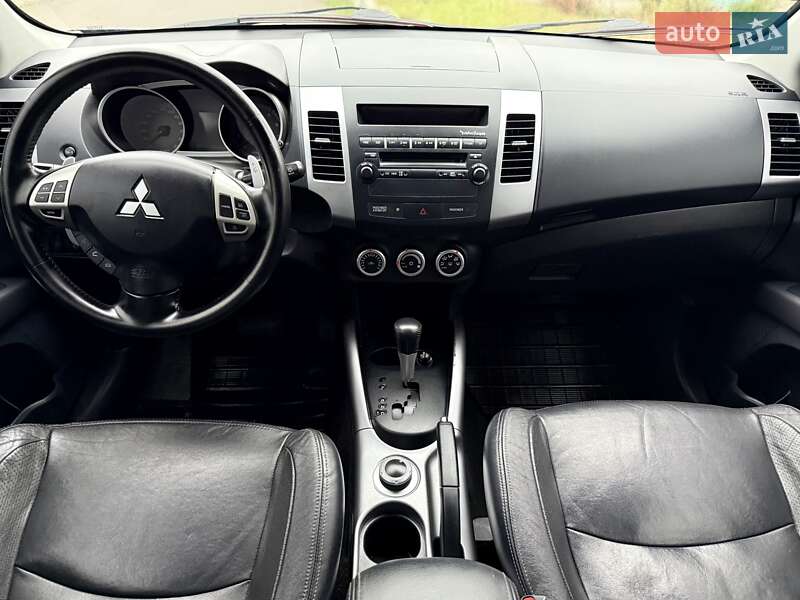 Позашляховик / Кросовер Mitsubishi Outlander 2007 в Дніпрі фото 27 Позашляховик / Кросовер Mitsubishi Outlander 2007 в Дніпрі