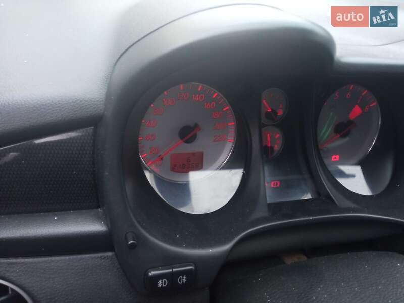 Позашляховик / Кросовер Mitsubishi Outlander 2008 в Березані фото 4 Позашляховик / Кросовер Mitsubishi Outlander 2008 в Березані