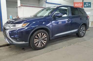 Mitsubishi Outlander 2018