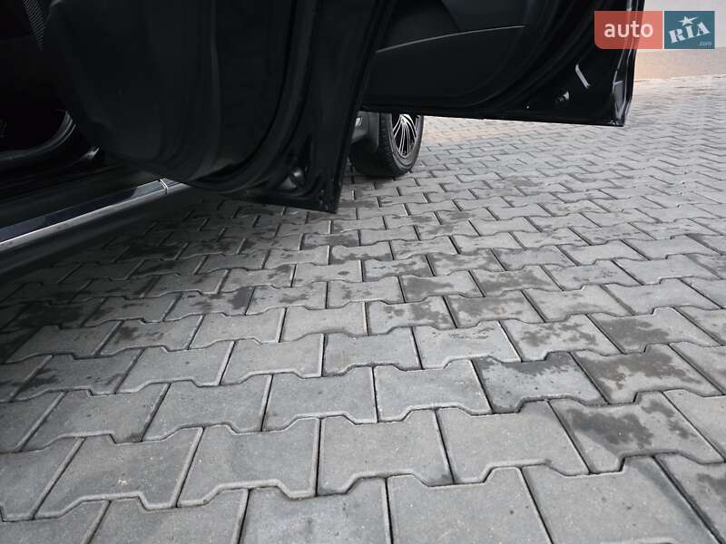 Внедорожник / Кроссовер Mitsubishi Outlander 2012 в Хмельницком