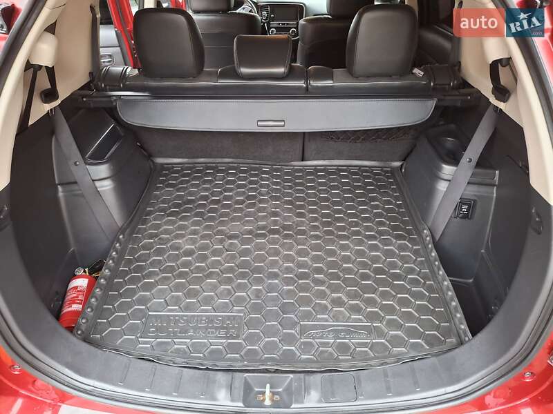 Позашляховик / Кросовер Mitsubishi Outlander 2019 в Вінниці