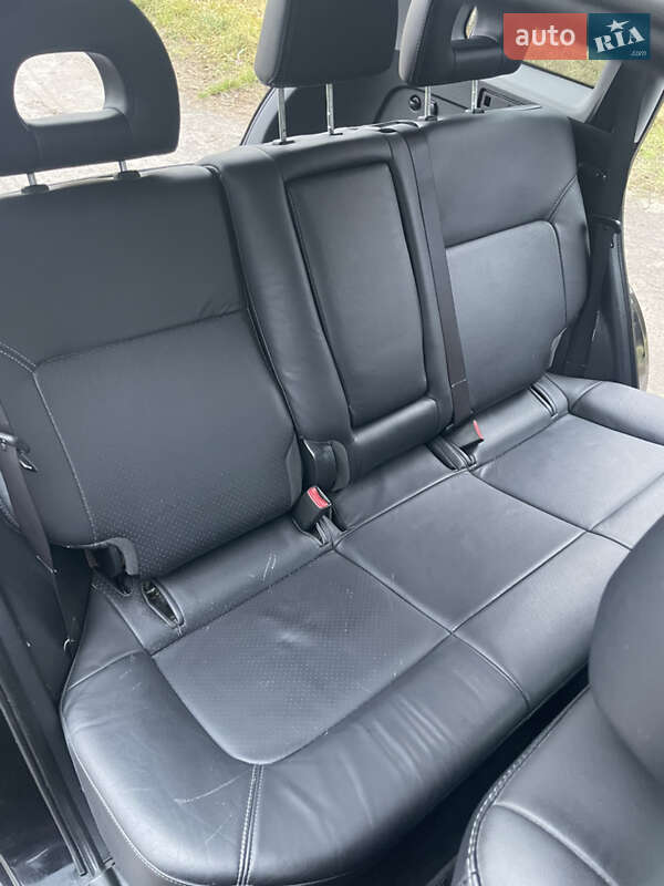 Внедорожник / Кроссовер Mitsubishi Outlander 2006 в Ровно