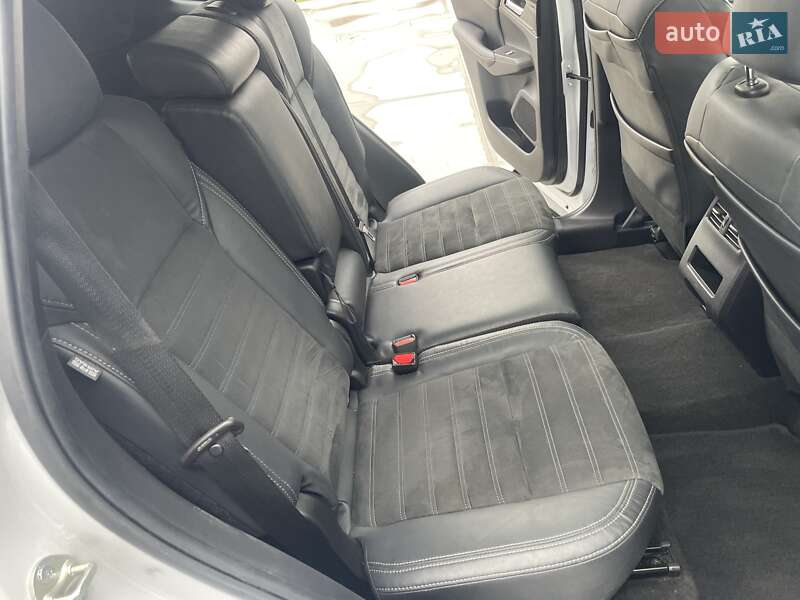 Внедорожник / Кроссовер Mitsubishi Outlander 2021 в Киеве фото 27 Внедорожник / Кроссовер Mitsubishi Outlander 2021 в Киеве