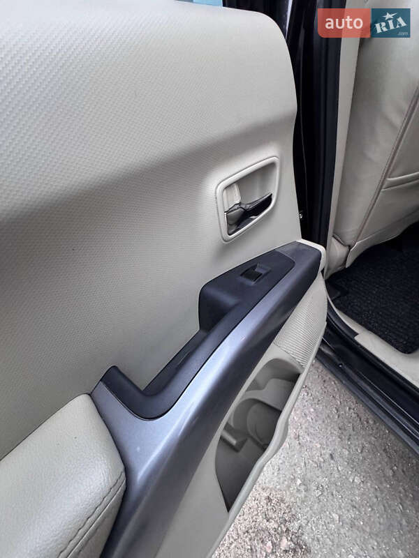 Позашляховик / Кросовер Mitsubishi Outlander 2007 в Запоріжжі фото 14 Позашляховик / Кросовер Mitsubishi Outlander 2007 в Запоріжжі