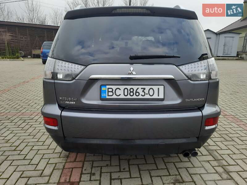 Внедорожник / Кроссовер Mitsubishi Outlander 2009 в Золочеве