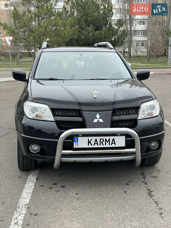 Позашляховик / Кросовер Mitsubishi Outlander 2007 в Миколаєві