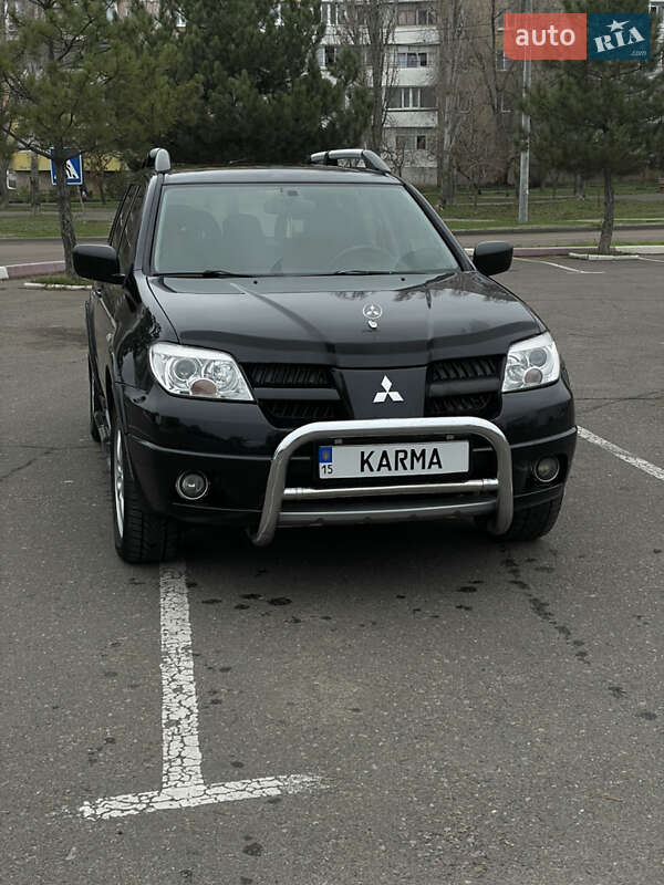 Позашляховик / Кросовер Mitsubishi Outlander 2007 в Миколаєві