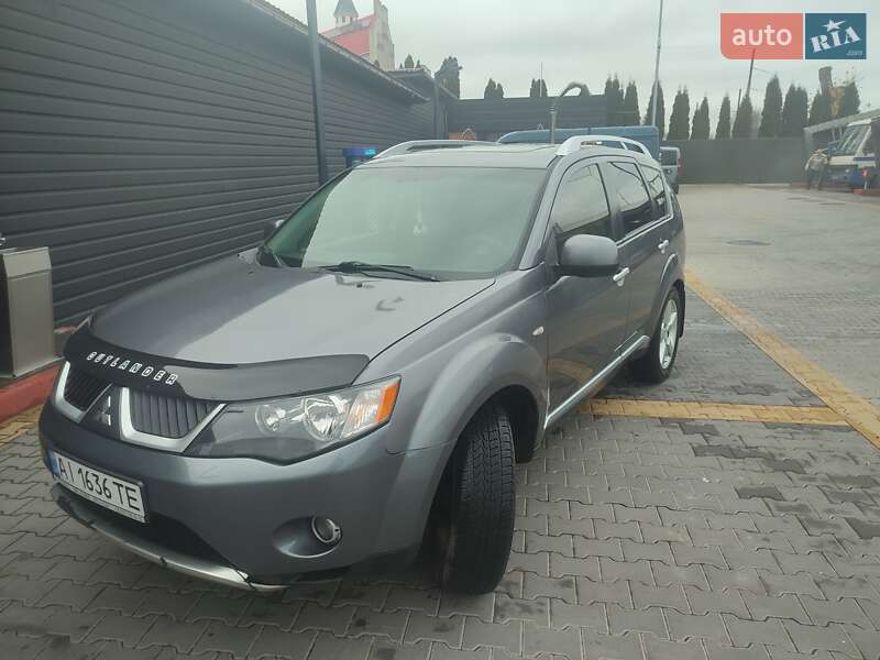 Mitsubishi Outlander 2008