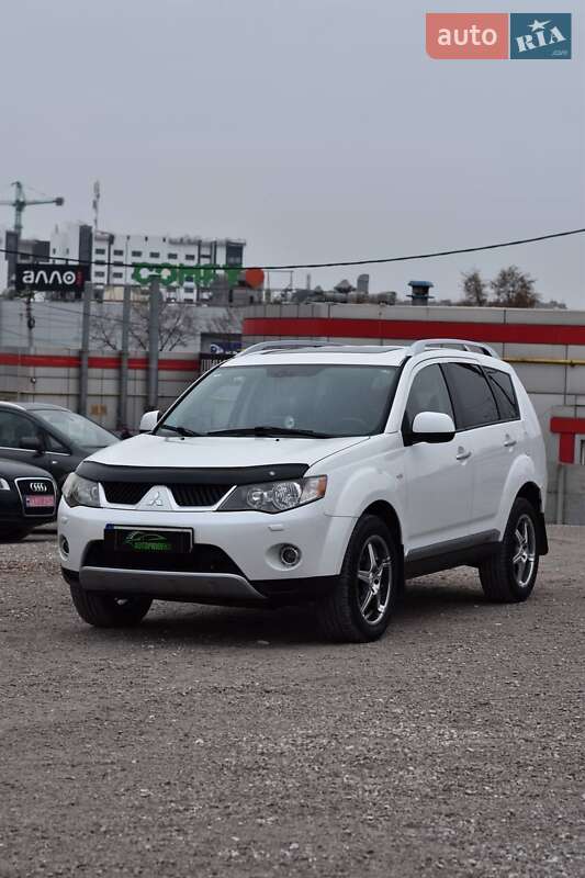 Позашляховик / Кросовер Mitsubishi Outlander 2008 в Кривому Розі фото 39 Позашляховик / Кросовер Mitsubishi Outlander 2008 в Кривому Розі