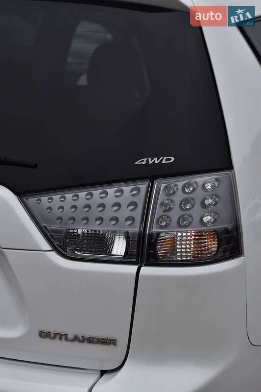 Позашляховик / Кросовер Mitsubishi Outlander 2008 в Кривому Розі фото 55 Позашляховик / Кросовер Mitsubishi Outlander 2008 в Кривому Розі