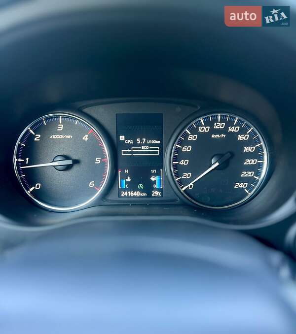 Позашляховик / Кросовер Mitsubishi Outlander 2012 в Батурині фото 26 Позашляховик / Кросовер Mitsubishi Outlander 2012 в Батурині