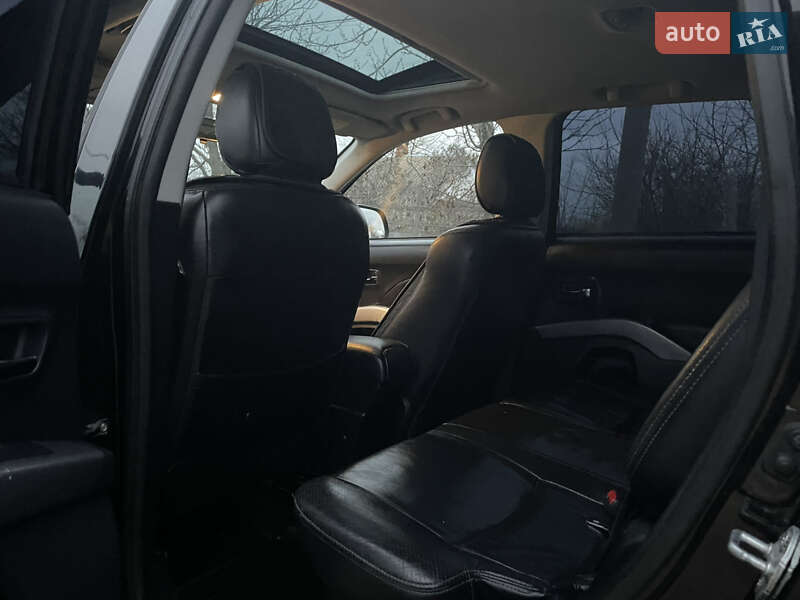 Внедорожник / Кроссовер Mitsubishi Outlander 2007 в Николаеве фото 20 Внедорожник / Кроссовер Mitsubishi Outlander 2007 в Николаеве