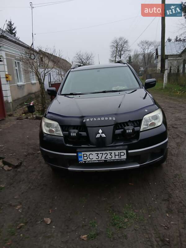 Mitsubishi Outlander 2004 Mitsubishi Outlander 2004