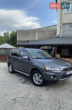 Позашляховик / Кросовер Mitsubishi Outlander 2011 в Одесі