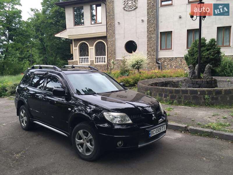 Mitsubishi Outlander 2008