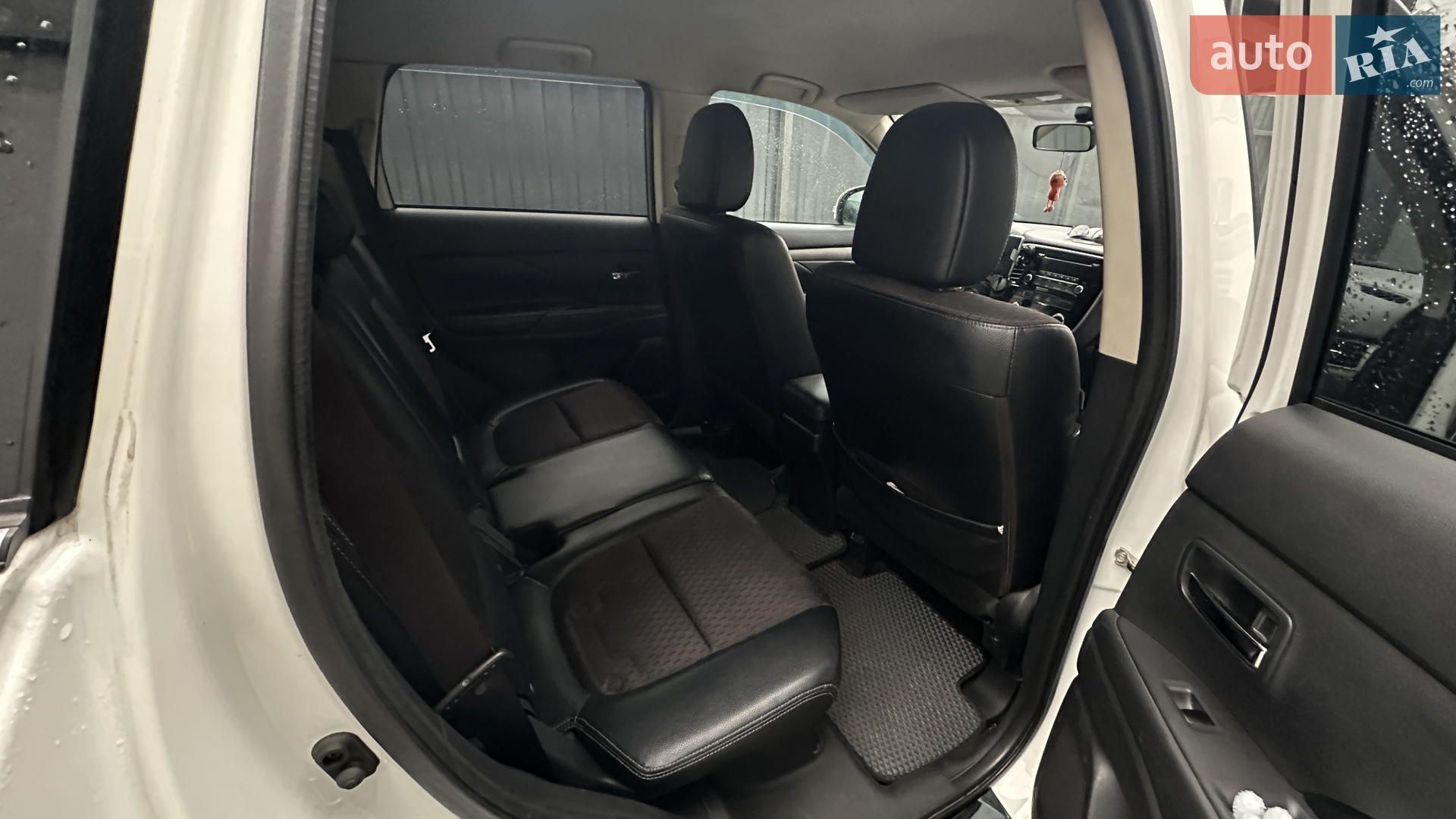 2014 Mitsubishi Outlander - мініатюра 6