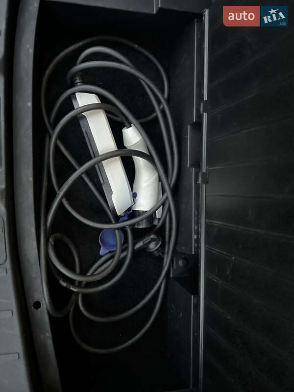 Внедорожник / Кроссовер Mitsubishi Outlander 2018 в Харькове фото 20 Внедорожник / Кроссовер Mitsubishi Outlander 2018 в Харькове