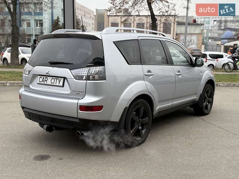 Внедорожник / Кроссовер Mitsubishi Outlander 2007 в Киеве фото 7 Внедорожник / Кроссовер Mitsubishi Outlander 2007 в Киеве