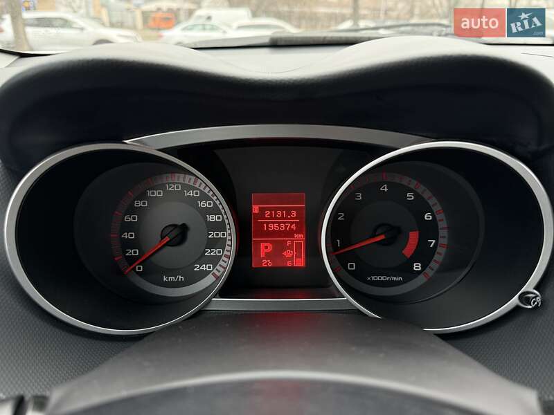 Внедорожник / Кроссовер Mitsubishi Outlander 2007 в Киеве фото 20 Внедорожник / Кроссовер Mitsubishi Outlander 2007 в Киеве