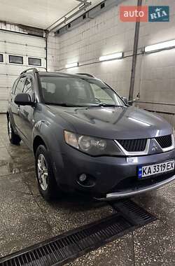 Позашляховик / Кросовер Mitsubishi Outlander 2007 в Чернігові