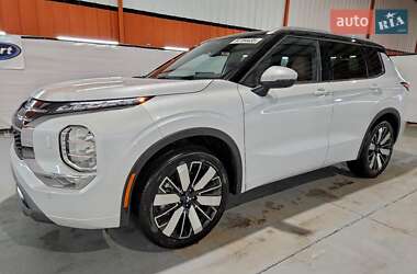 Mitsubishi Outlander 2025