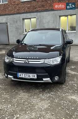 Внедорожник / Кроссовер Mitsubishi Outlander 2014 в Ивано-Франковске