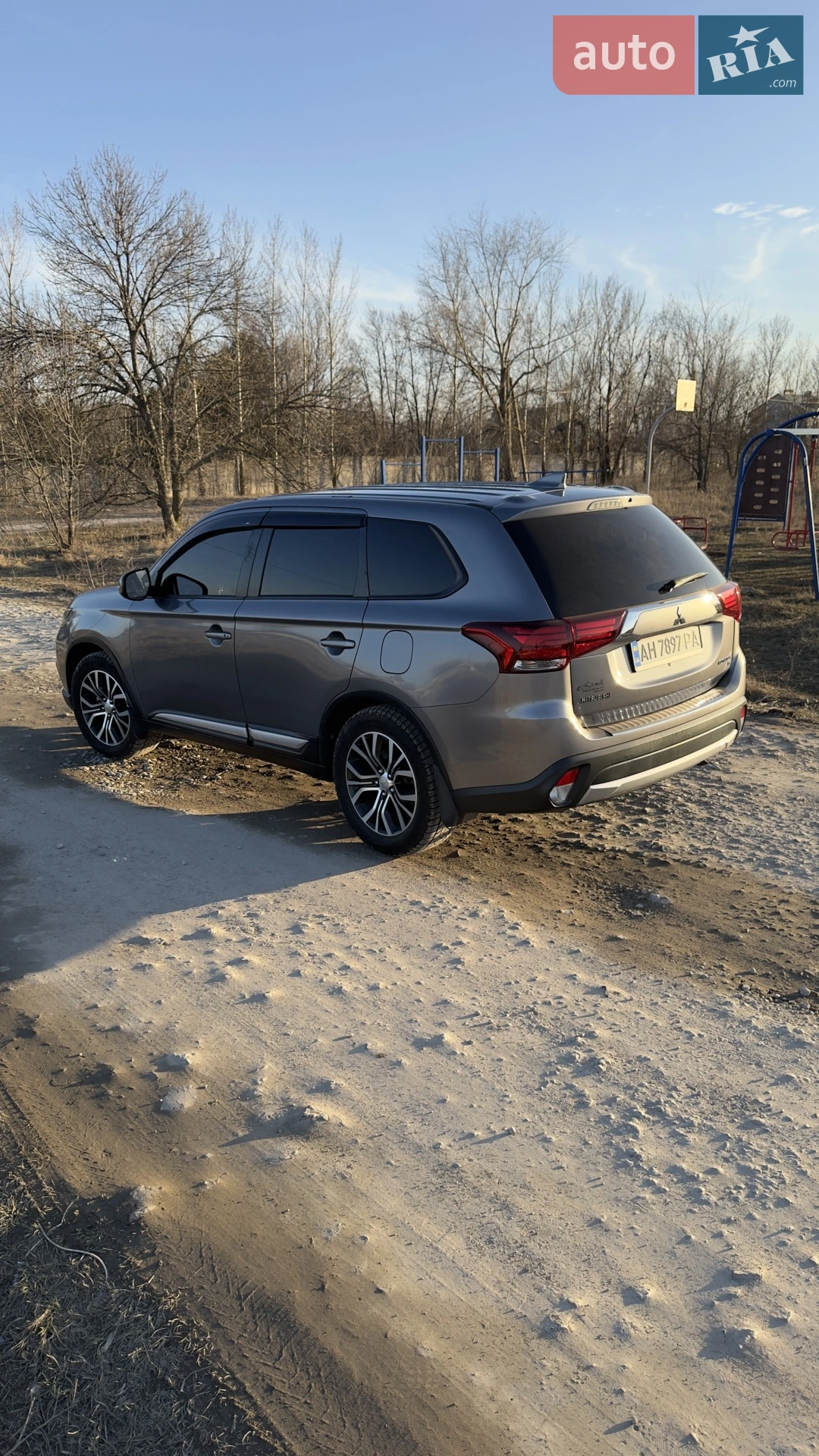 2018 Mitsubishi Outlander - мініатюра 4