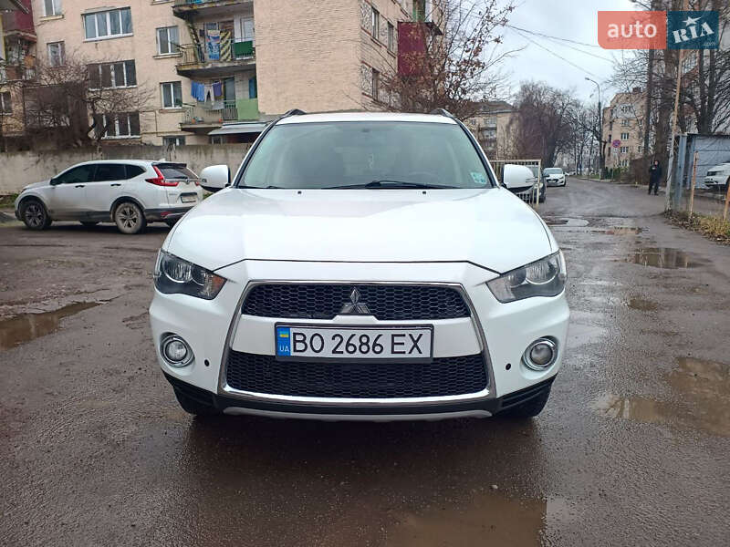 Внедорожник / Кроссовер Mitsubishi Outlander 2013 в Тернополе фото 3 Внедорожник / Кроссовер Mitsubishi Outlander 2013 в Тернополе