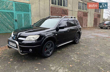 Внедорожник / Кроссовер Mitsubishi Outlander 2007 в Городке