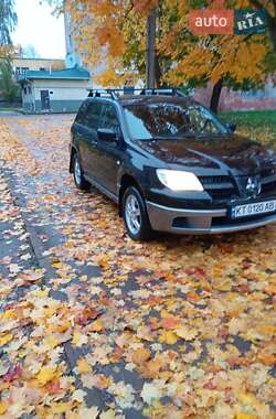 Внедорожник / Кроссовер Mitsubishi Outlander 2006 в Калуше