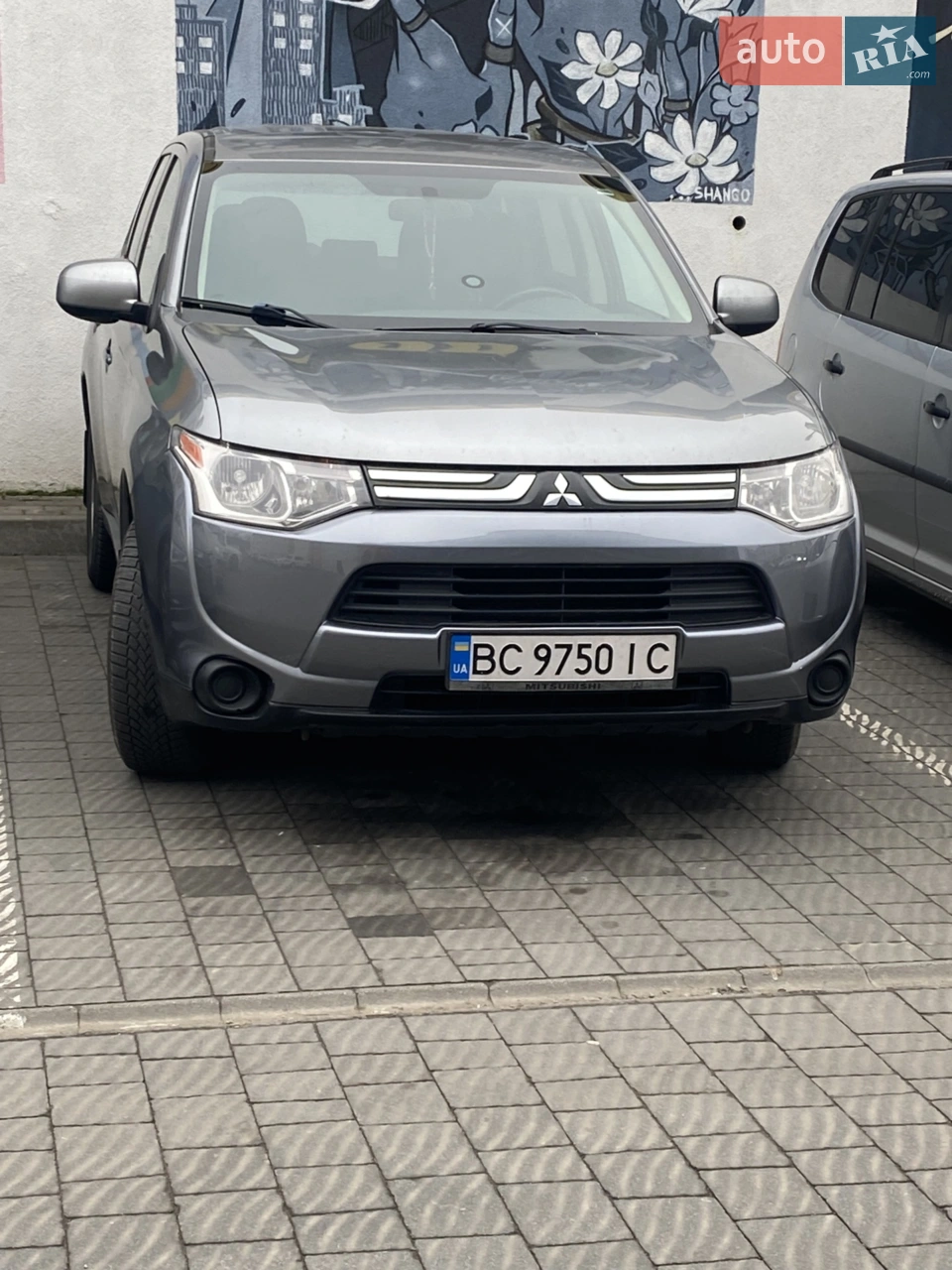 2014 Mitsubishi Outlander - мініатюра 18