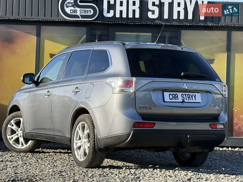 Внедорожник / Кроссовер Mitsubishi Outlander 2013 в Стрые фото 15 Внедорожник / Кроссовер Mitsubishi Outlander 2013 в Стрые