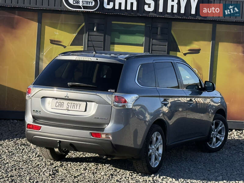 Внедорожник / Кроссовер Mitsubishi Outlander 2013 в Стрые фото 21 Внедорожник / Кроссовер Mitsubishi Outlander 2013 в Стрые