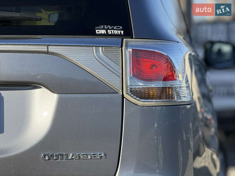 Внедорожник / Кроссовер Mitsubishi Outlander 2013 в Стрые фото 25 Внедорожник / Кроссовер Mitsubishi Outlander 2013 в Стрые