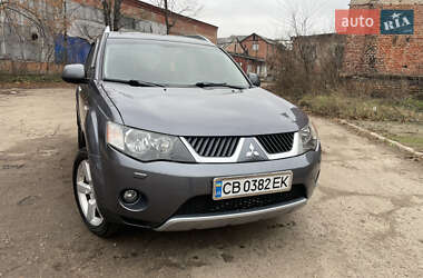 Позашляховик / Кросовер Mitsubishi Outlander 2008 в Чернігові
