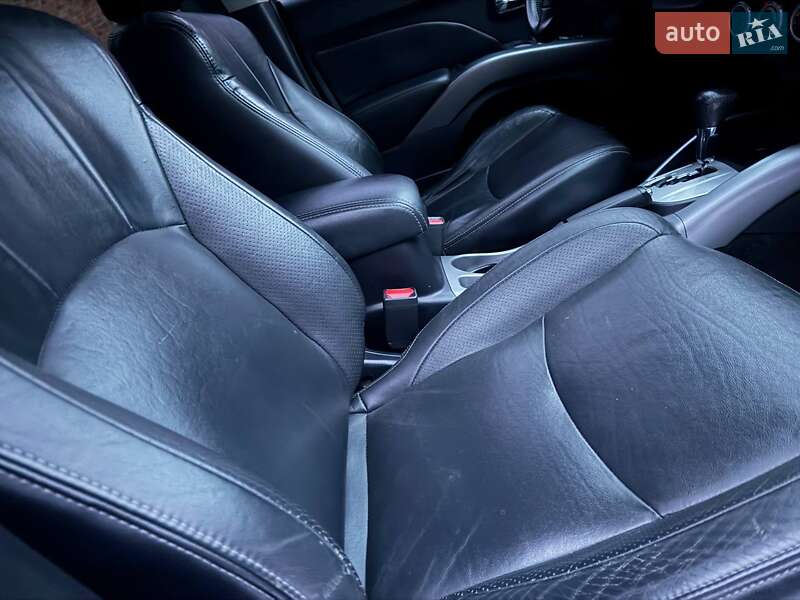 Внедорожник / Кроссовер Mitsubishi Outlander 2007 в Ахтырке