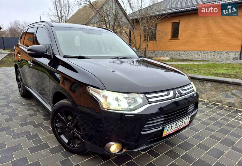 Mitsubishi Outlander 2012