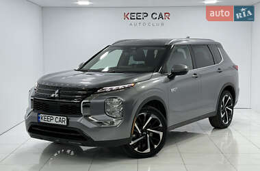 Позашляховик / Кросовер Mitsubishi Outlander 2023 в Одесі