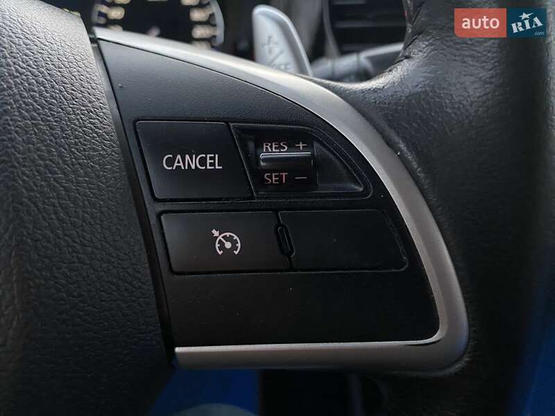 Позашляховик / Кросовер Mitsubishi Outlander 2013 в Миколаєві