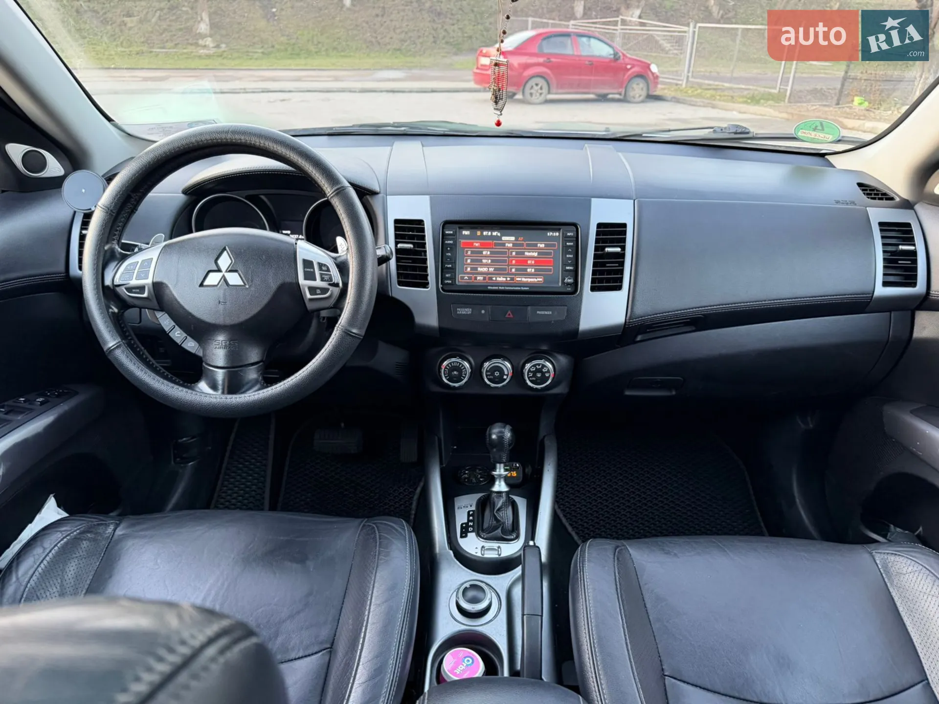 2010 Mitsubishi Outlander - мініатюра 18