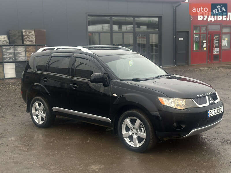 Позашляховик / Кросовер Mitsubishi Outlander 2008 в Івано-Франківську