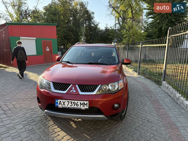 Mitsubishi Outlander 2008