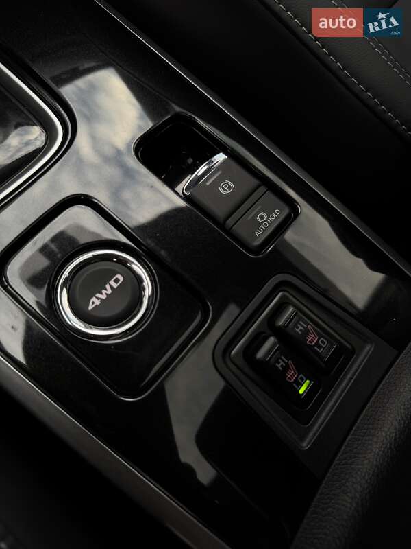 Позашляховик / Кросовер Mitsubishi Outlander 2018 в Києві фото 8 Позашляховик / Кросовер Mitsubishi Outlander 2018 в Києві