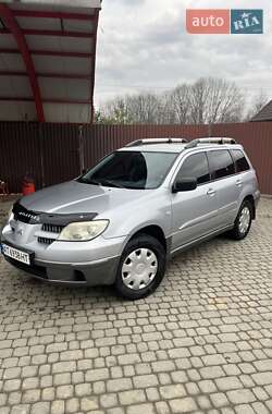 Внедорожник / Кроссовер Mitsubishi Outlander 2005 в Надворной